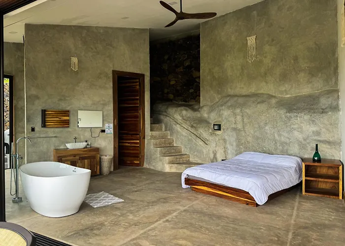 Destino Hotel & Hot Springs - Lujoso Hotel En Provincia Guanacaste, San Bernando De Bagaces, Bagaces