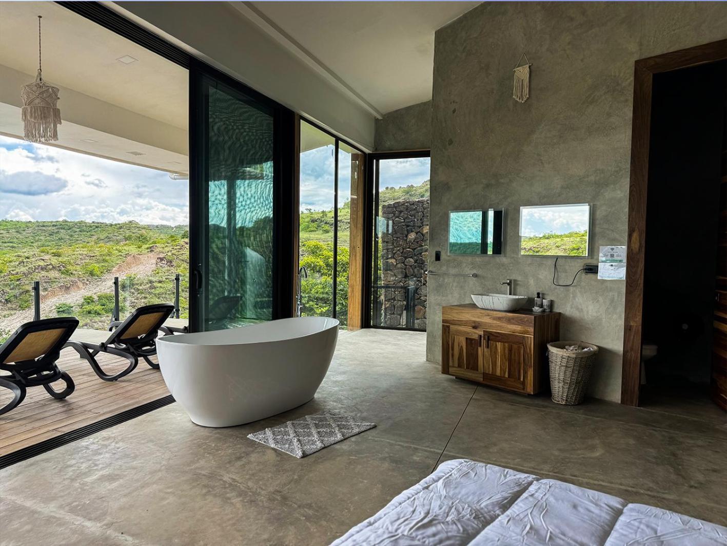 Villa Destino & Hot Springs - Lujoso En Provincia Guanacaste, San Bernando De Bagaces,